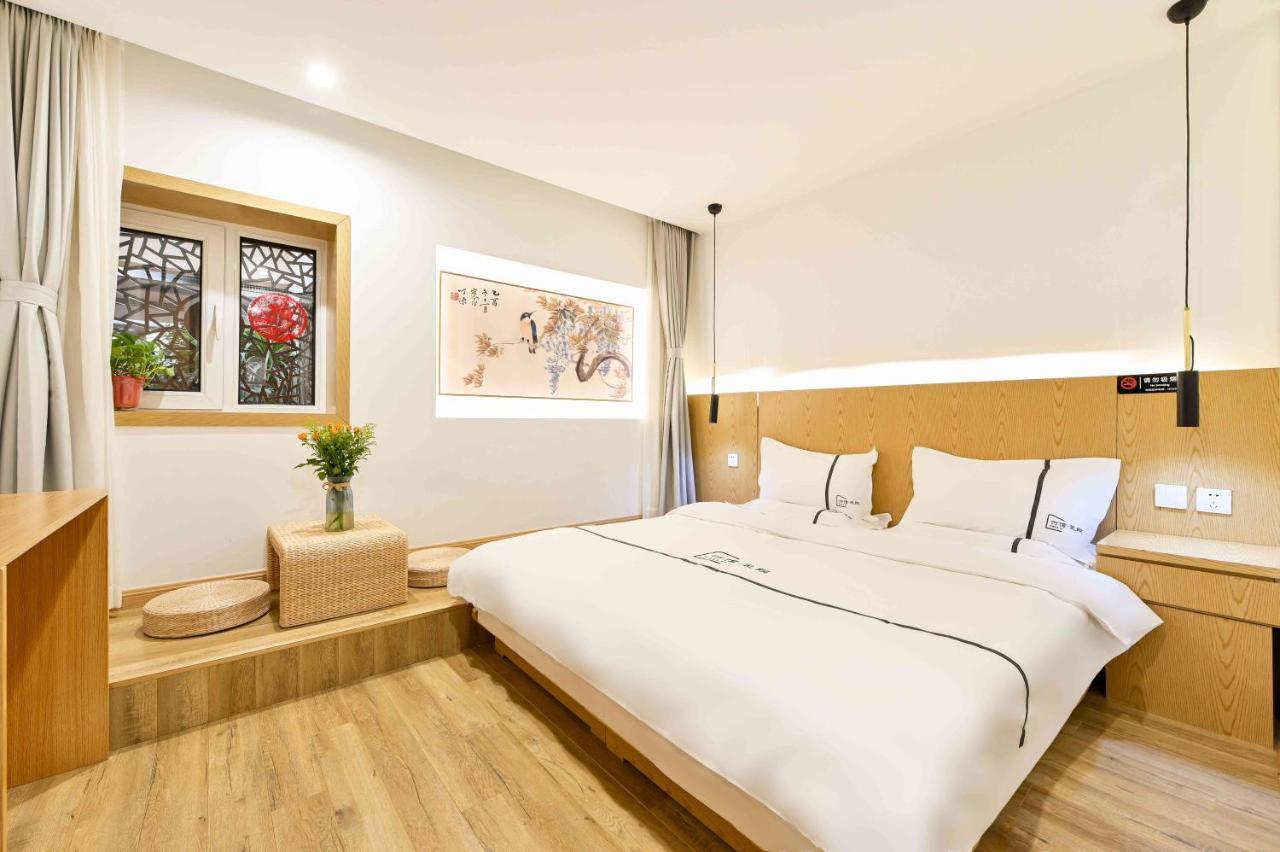 Xingshe Alley Courtyard Hotel Beijing Wangfujing Forbidden City Branch - Breakfast Included & English Speaking Reception & Free Wifi And Laundry Room & Hutong Culture & Cat-Keeping & Flower-Growing Terrace & One Day Tour Service & Free Coffee Ngoại thất bức ảnh