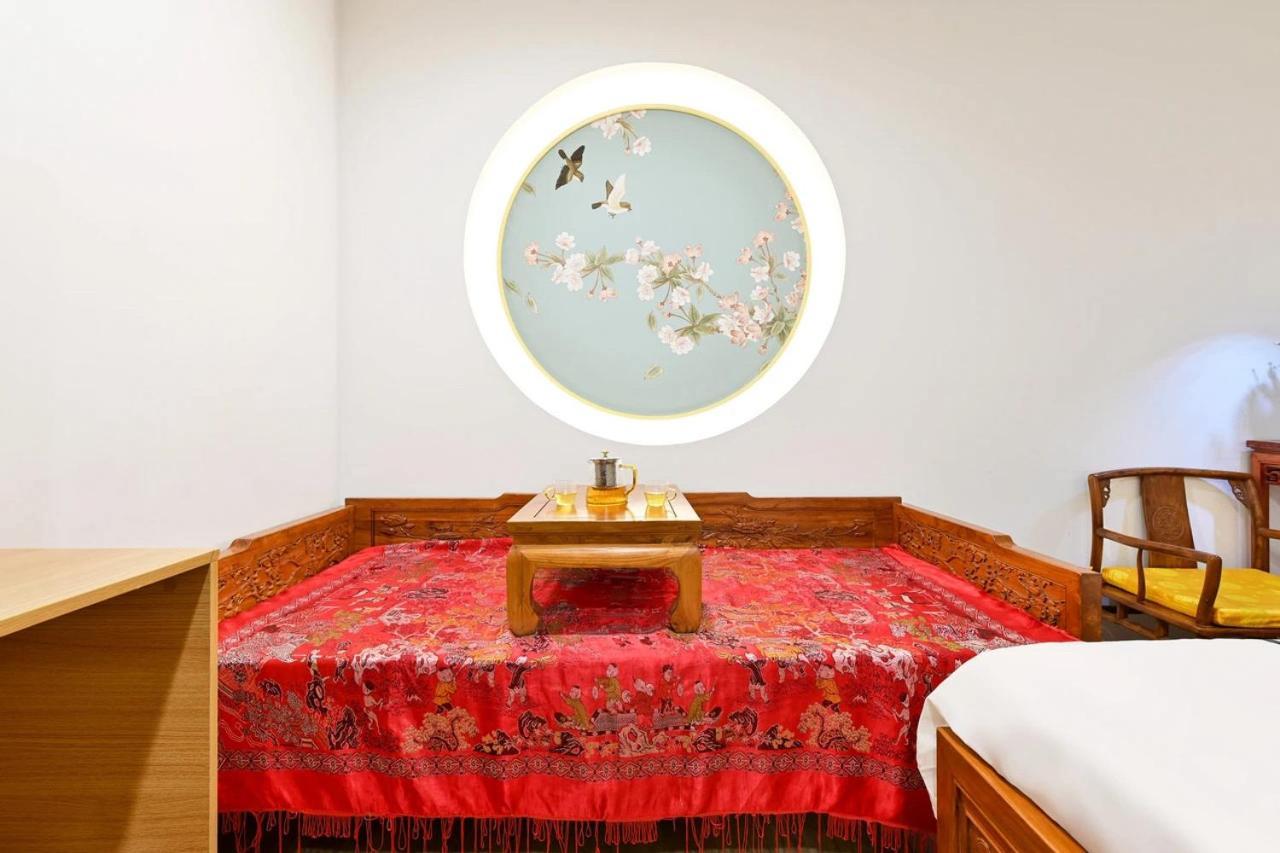 Xingshe Alley Courtyard Hotel Beijing Wangfujing Forbidden City Branch - Breakfast Included & English Speaking Reception & Free Wifi And Laundry Room & Hutong Culture & Cat-Keeping & Flower-Growing Terrace & One Day Tour Service & Free Coffee Ngoại thất bức ảnh
